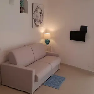 Casa vacanze Monolocale Ii, La Maddalena (Sassari)